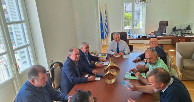 Συνάντηση του Περιφερειάρχη Πελοποννήσου Δημήτρη Πτωχού με τις Ομοσπονδίες Επαγγελματιών, Βιοτεχνών και Εμπόρων της Πελοποννήσου