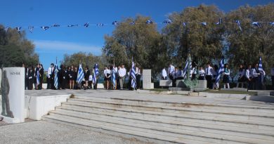 Με τιμή και λαμπρότητα τελέστηκε ο εορτασμός για την επέτειο της 28ης Οκτωβρίου στο Κιάτο