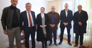 Επίσκεψη του Δημάρχου Κορινθίων στο σπίτι ωφελούμενηςοικογένειας από το Πρόγραμμα «Στέγαση για Αστέγους»