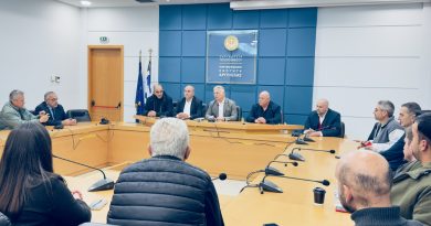 Παράδοση απινιδωτών στην Π.Ε. Αργολίδας – Δημήτρης Πτωχός: «Κάνουμε βήματα για ένα ισχυρό δίχτυ προστασίας για τους πολίτες»